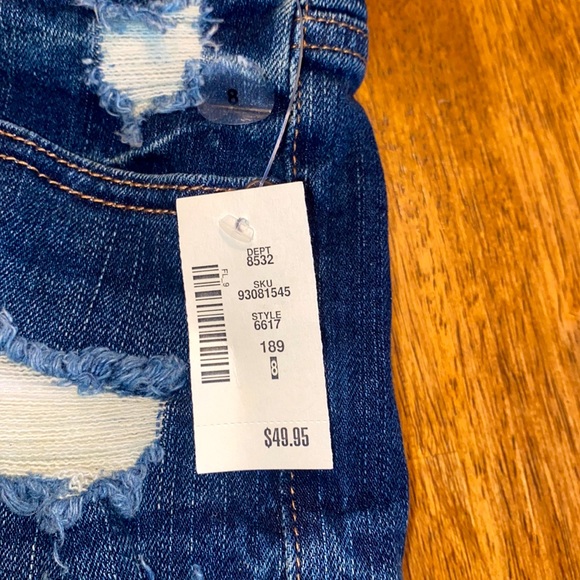 Brand New Aeropostale Distressed Shorts! - Picture 4 of 5